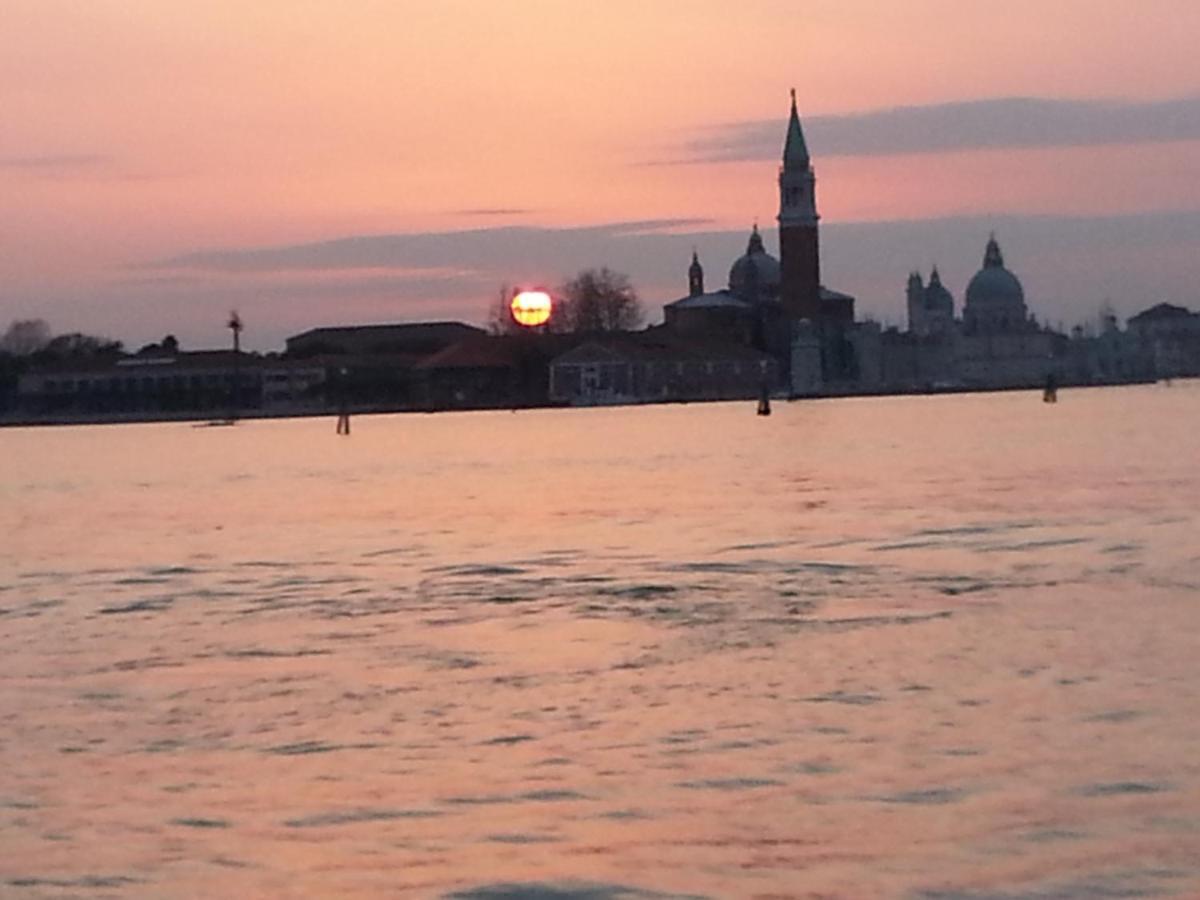 Veneziacentopercento Arsenale Apartment Esterno foto